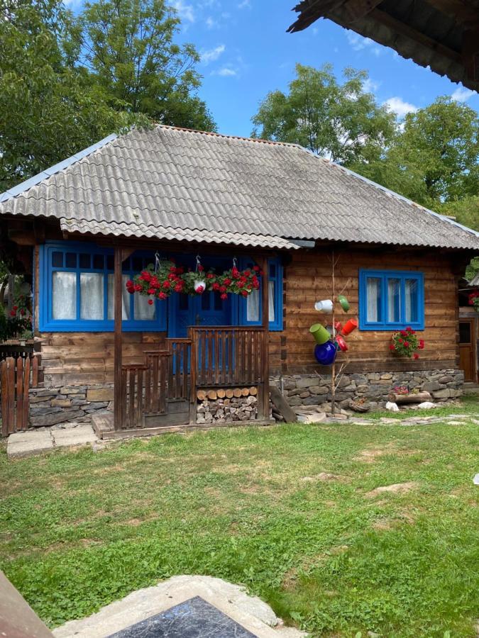 Casuta Tivadar Hotel Bréb Kültér fotó