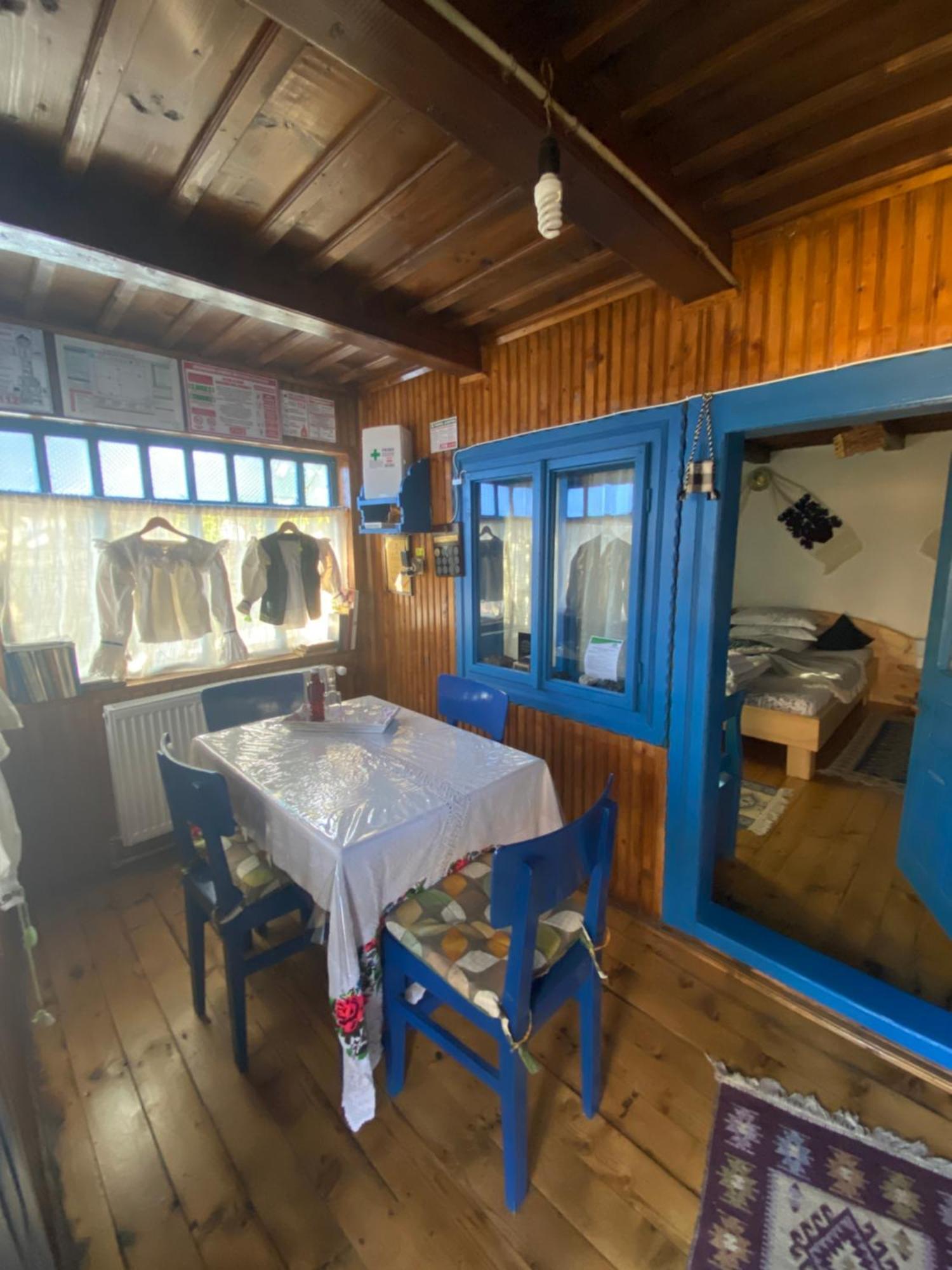 Casuta Tivadar Hotel Bréb Kültér fotó