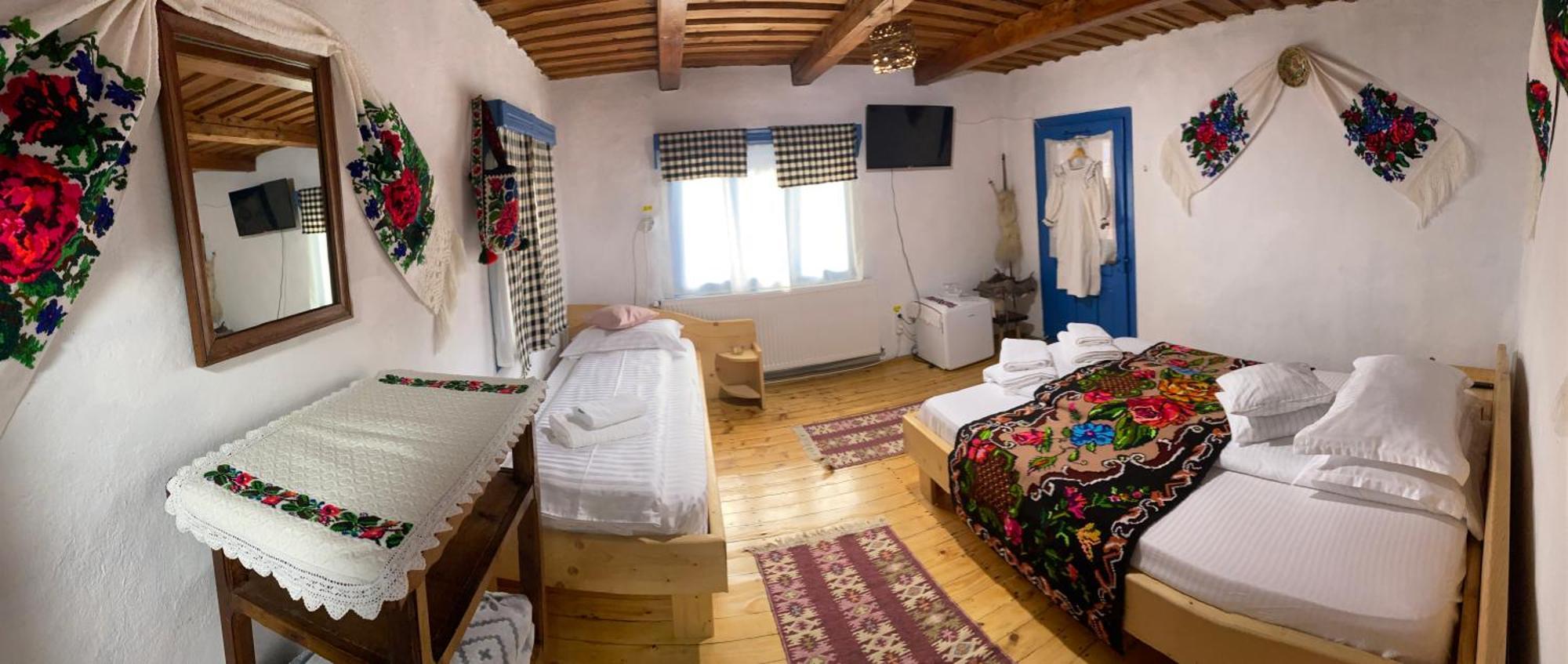 Casuta Tivadar Hotel Bréb Kültér fotó